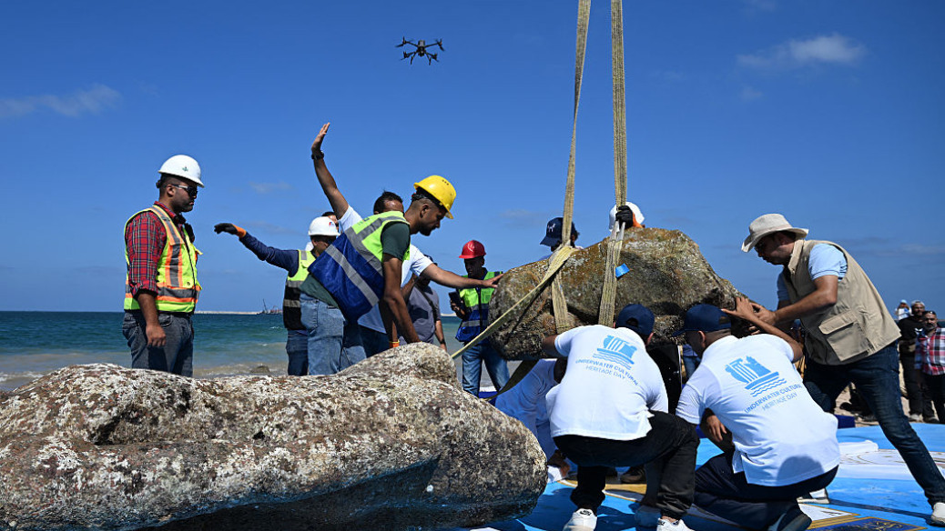 Ancient Treasures Unearthed: 2,000-Year-Old Submerged Ruins Discovered Off Alexandria Coast