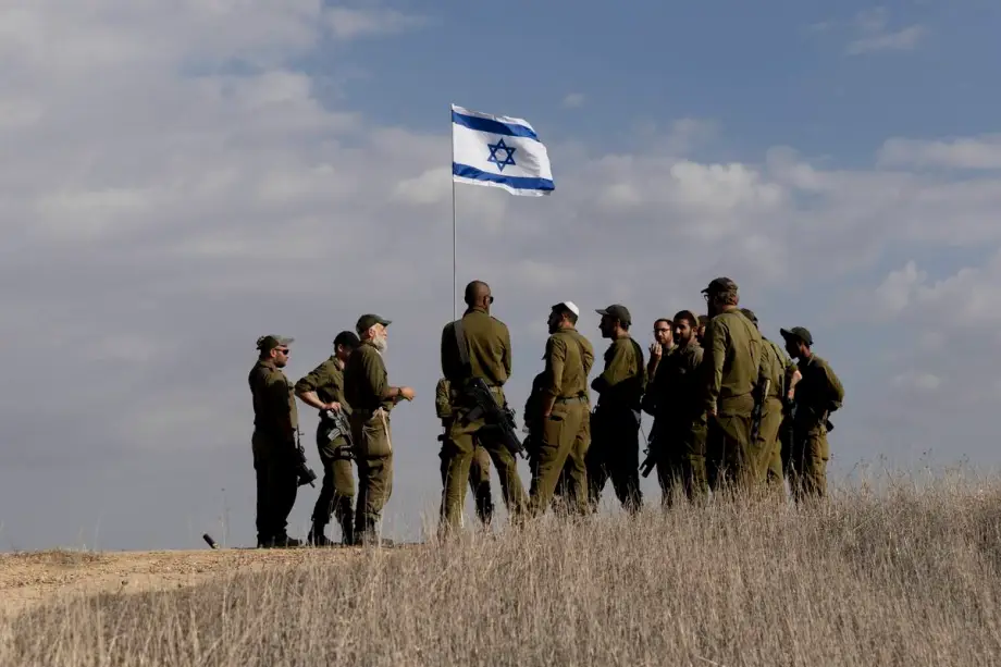 Israel Mobilises 60,000 Reservists Amid Cairo Push for Hamas Disarmament Deal